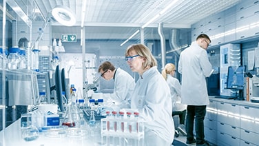 Wissenschaftler in einem Labor